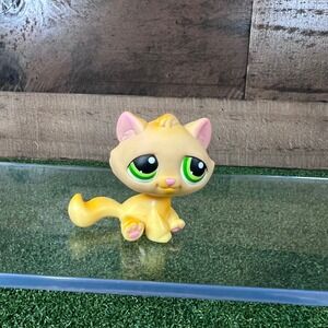 Littlest Pet Shop Yellow‎ Cat Green Eyes #194 Kitten Collectible Toy vintage